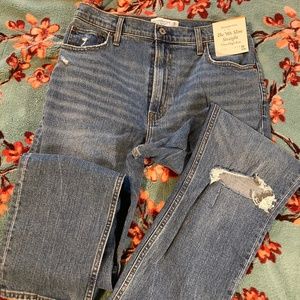 Abercrombie & Fitch The 90’s Slim Straight Jeans